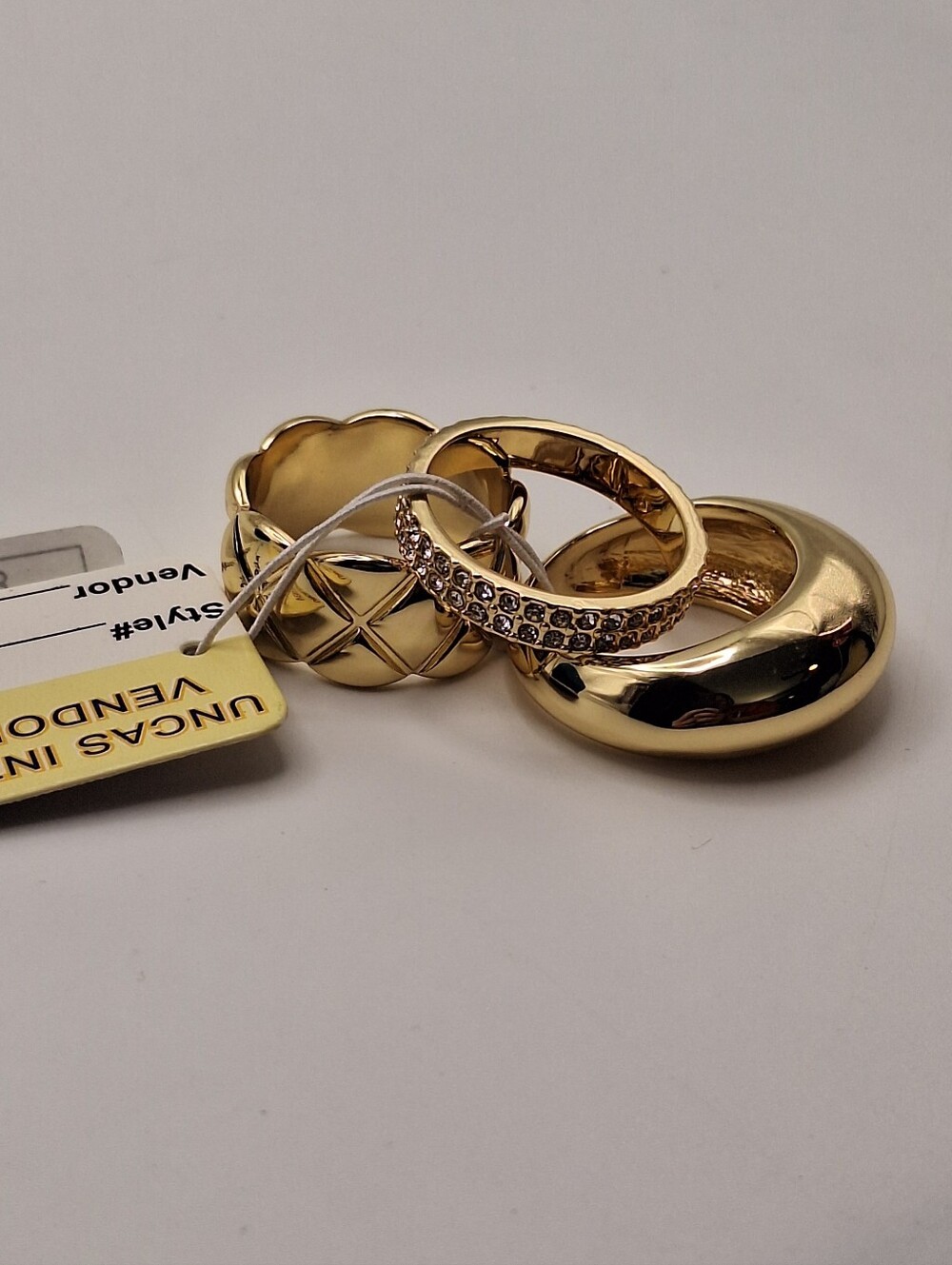 Nordstrom Size 9 Gold Tone Statement Ring Set Rhinestone Stackable 3 Pc - Picture 7 of 11